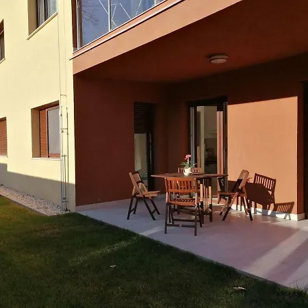 Azur Wellness Apartman * Siofok