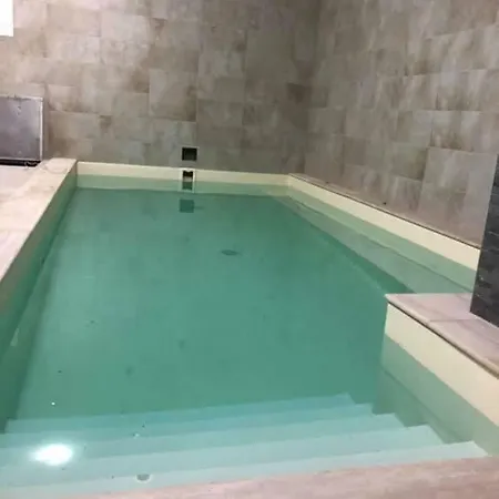 Azur Wellness Apartman *